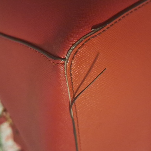 Authentic Michael Kors purse - Picture 3 of 10